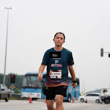 Runner Photo 7485103