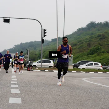 Runner Photo 7485121