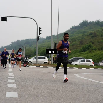 Runner Photo 7485133