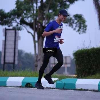 Runner Photo 7485142