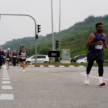 Runner Photo 7485147
