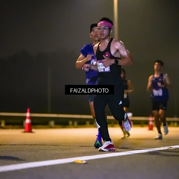 Runner Photo 7485151
