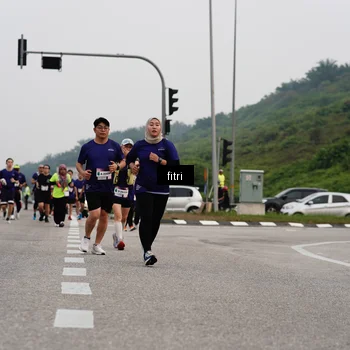 Runner Photo 7485156