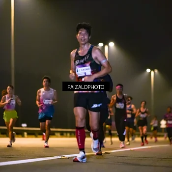 Runner Photo 7485159