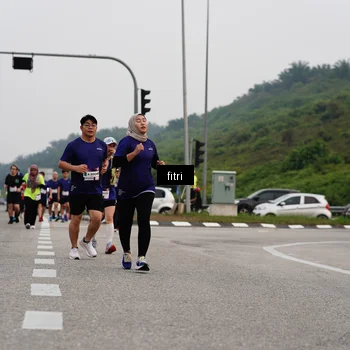Runner Photo 7485171