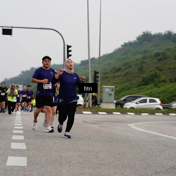 Runner Photo 7485172