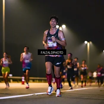 Runner Photo 7485187