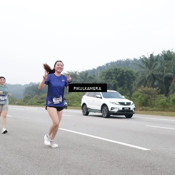 Runner Photo 7485188