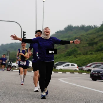 Runner Photo 7485191