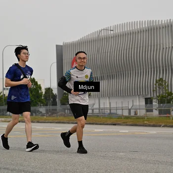 Runner Photo 7485279