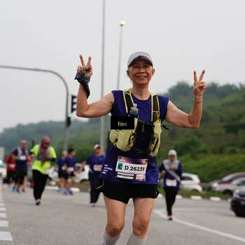 Runner Photo 7485288