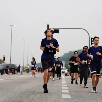 Runner Photo 7485330