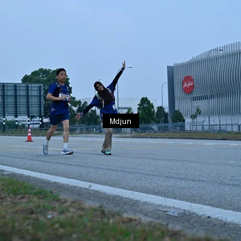 Runner Photo 7485337