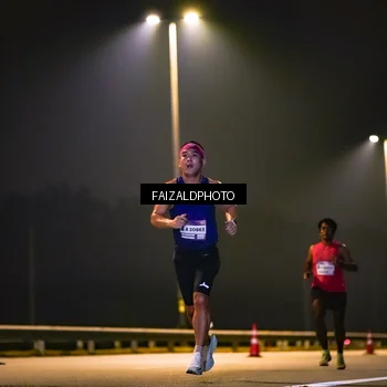 Runner Photo 7485345