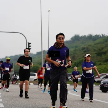 Runner Photo 7485347