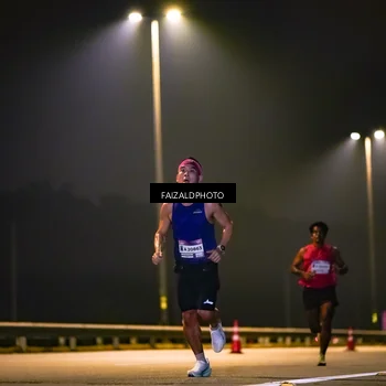 Runner Photo 7485357
