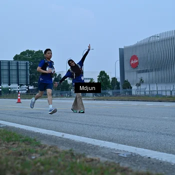Runner Photo 7485369
