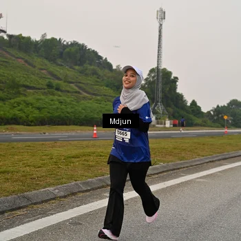 Runner Photo 7485370
