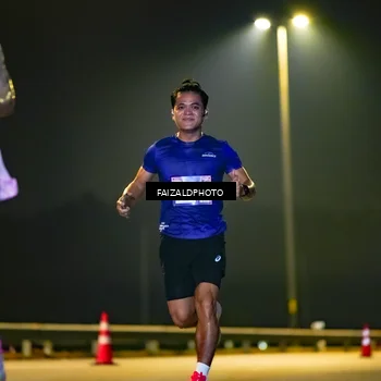 Runner Photo 7485410