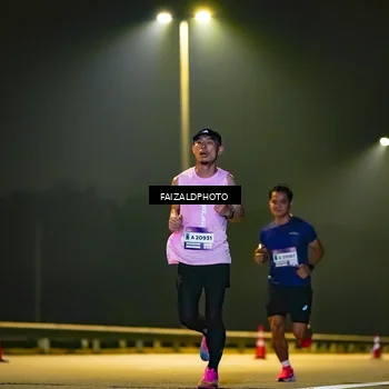 Runner Photo 7485424