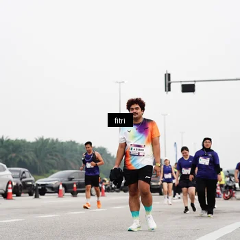 Runner Photo 7485430