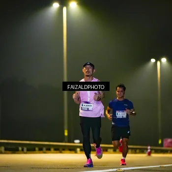 Runner Photo 7485432
