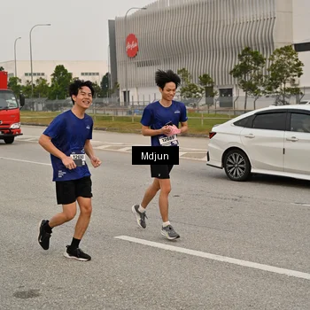Runner Photo 7485433