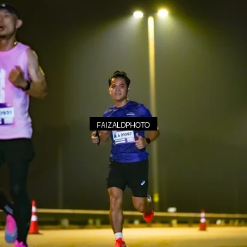 Runner Photo 7485441