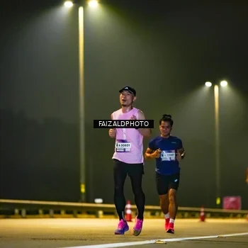 Runner Photo 7485442