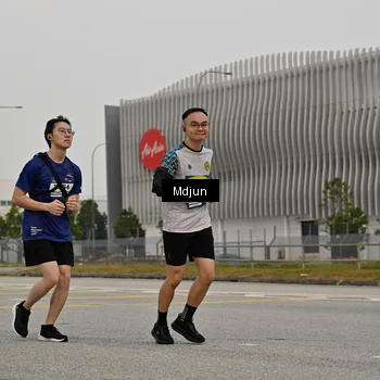 Runner Photo 7485450