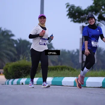 Runner Photo 7485460