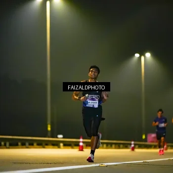 Runner Photo 7485496