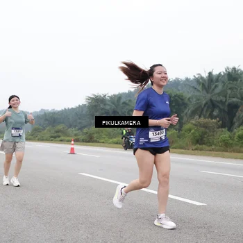 Runner Photo 7485503
