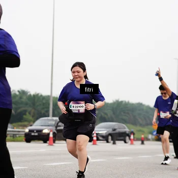 Runner Photo 7485504