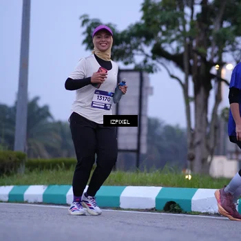 Runner Photo 7485523