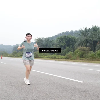 Runner Photo 7485525