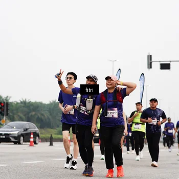 Runner Photo 7485528