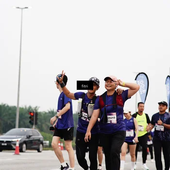 Runner Photo 7485544