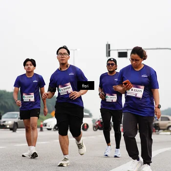Runner Photo 7485602