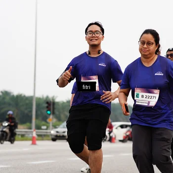 Runner Photo 7485628