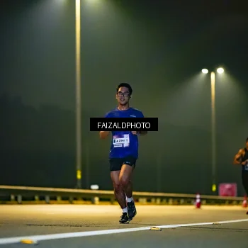 Runner Photo 7485644