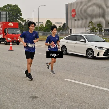 Runner Photo 7485651