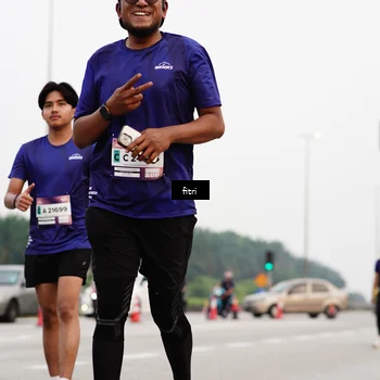 Runner Photo 7485656