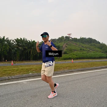 Runner Photo 7485675