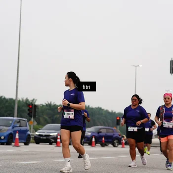 Runner Photo 7485679