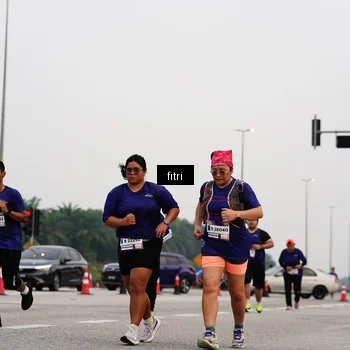 Runner Photo 7485695