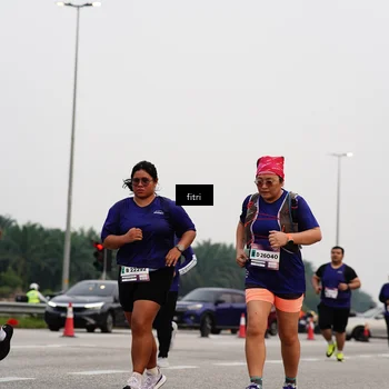 Runner Photo 7485697
