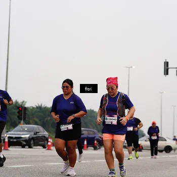 Runner Photo 7485698