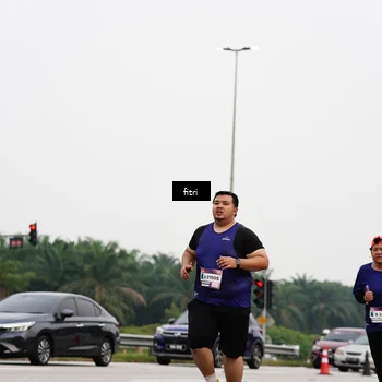 Runner Photo 7485714