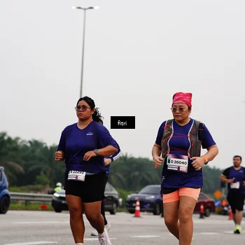 Runner Photo 7485717